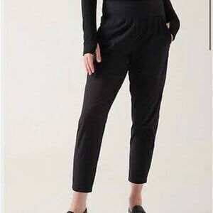 Athleta Nolita Slim Tapered Crop Pant Black 14 Tall